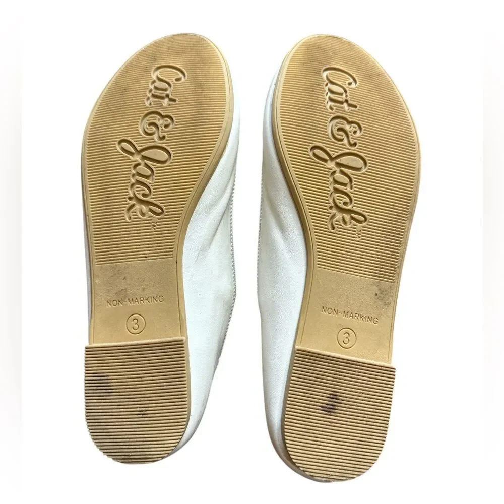 Cat & Jack Girls Sz 3 White Leather Ballet Round Toe Flats with Decorative Bow